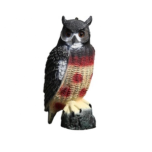 Señuelo de búho grande de plástico para exteriores Dispositivo de caza repelente de protección de jardín para Aves, ratones, ardillas - Product Image 2