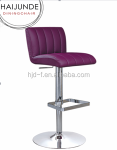 كرسي بار أرجواني من الجلد الصناعي وكراسي عالية للبار مع ظهر مبطن - Product Image 2