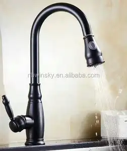 Brass Vòi Nước Nhà Bếp bán buôn và bán lẻ khuyến mãi hiện đại gốm căn hộ kéo ra khỏi nhà bếp Vòi Vàng Đen Màu đánh bóng