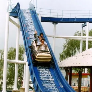 Jeux d'amusement passionnant attrayant de parc à thème de l'eau diapositive 20 personne en toboggan à vendre