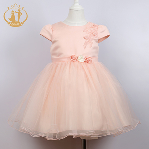 Agile Più Nuovo Disegno Elegante Che Borda il Fiore di Raso Manica Corta Vestiti Dalla Ragazza Del Bambino di 1-4 Anni - Product Image 3