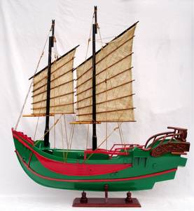 COMMERÇANT GIA NHIEN CO. LTD Modèle de grand voilier en bois TS0049P Accessoire de jouet gonflable élégant - Product Image 1