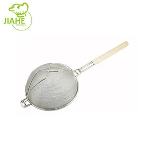 China Manufacturer Supply Wire Mesh Stainless Steel Basket Mesh Strainer