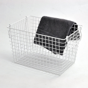 Panier à linge en fil métallique avec poignées - Product Image 6