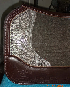 Selle de cheval Rider's Trust 32 x 32 pouces, gris naturel, 100 % feutre de laine mérinos, 1,25 pouces, cuir véritable, selle western - Product Image 4
