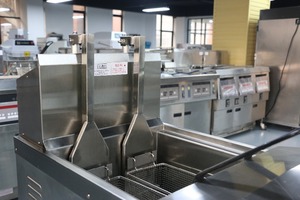 Friggitrice Elettrica Professionale per <span class=keywords><strong>McDonald</strong></span>'s / Attrezzatura per Patatine Fritte - Product Image 4