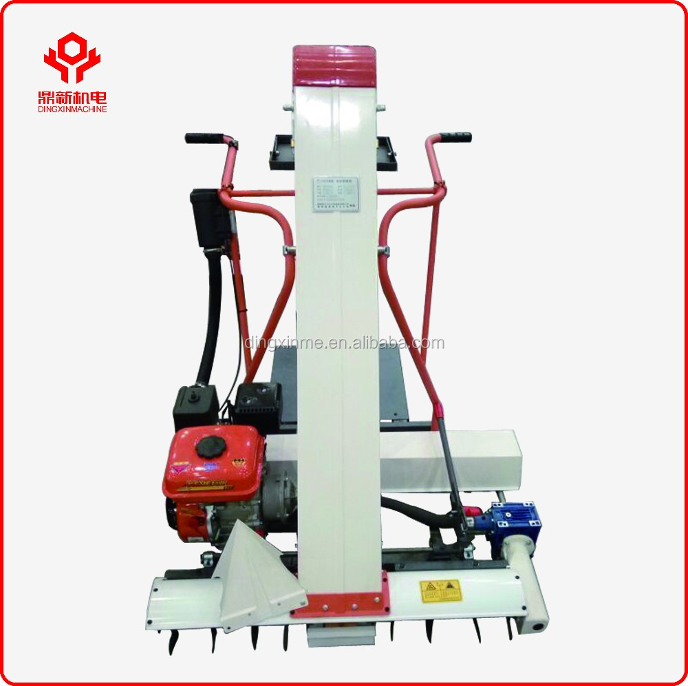 Poussée de main Automatique D'ensachage de Fourrage Machine