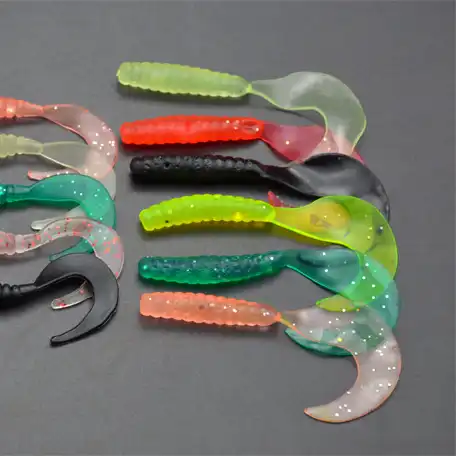 Smell Worms Glow Fishing Lures