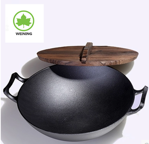 Wok chinois en fonte de grande taille de 31cm à double poignée avec revêtement en <span class=keywords><strong>bois</strong></span> pour cuisiner en plein air - Product Image 3