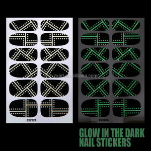 Heißer verkauf nail art wraps glow in the dark kleber decals nail art aufkleber - Product Image 4