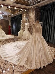 Abito da Sposa Vintage con Collo Alto in Tulle Stile Ao Dai - Product Image 6