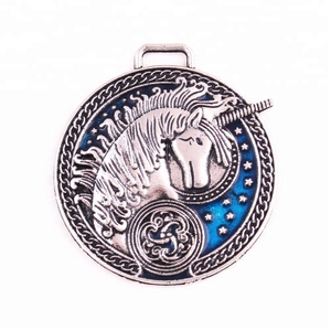 P352 Elegante <span class=keywords><strong>Ciondolo</strong></span> Vintage a Forma di <span class=keywords><strong>Unicorno</strong></span> in Argento Placcato, <span class=keywords><strong>Unicorno</strong></span> Celtico Medievale con Stelle - Product Image 1