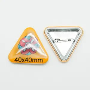 Triangolo in metallo 40x40mm Pulsante Pin Pulsante Distintivo della Latta