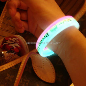 2026 China Fabrik Direktpreis Werbe-Silikon-Slap-Armband Geschenke Lineal Silikonbänder - Product Image 4