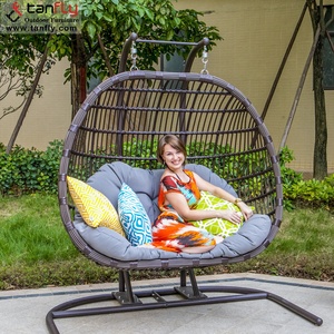 Ensemble <span class=keywords><strong>de</strong></span> meubles <span class=keywords><strong>de</strong></span> <span class=keywords><strong>jardin</strong></span> et <span class=keywords><strong>de</strong></span> patio, chaise suspendue <span class=keywords><strong>de</strong></span> luxe à deux places, balançoire extérieure double chaise œuf - Product Image 5
