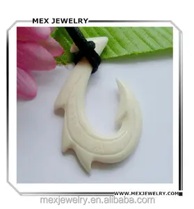 Handmade Men's 100% Genuine ox cow Carved Bone Fish Hook Necklace jewelry