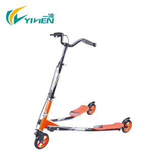 Mini scooter <span class=keywords><strong>Speeder</strong></span> Frog avec roues de 125 mm - Product Image 1