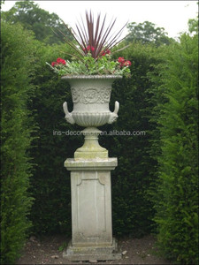 Traditional <strong>Outdoor</strong> <strong>Tall</strong> <strong>Plant</strong> <strong>Pots</strong> - Product Image 2