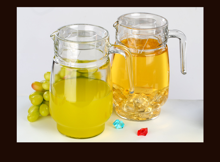 Round glass water pitcher/glass teapots/glass beverage jug.