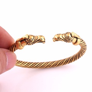 Ragnar Jelling Vichingo Del Braccialetto Del Drago Norse Gioielli Heathen Scuro <span class=keywords><strong>Pagan</strong></span> Bestia Drago Braccialetti Del Wristband - Product Image 2