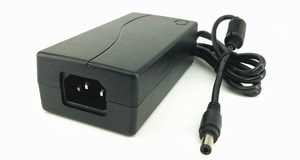Chinasky 12V DC 1A 2A 3A 4A 5A 60W Adaptateur secteur en plastique pour vidéosurveillance avec CE RoHs(S1250D) - Product Image 4