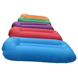 מפעל סיטונאי שונים צבעים מתנפח אוויר ספה מיטת קמפינג נייד מתנפח ספה