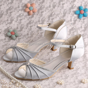 23 colori di Strass <span class=keywords><strong>Tacco</strong></span> <span class=keywords><strong>Basso</strong></span> Da Sposa Scarpe Da Sposa <span class=keywords><strong>Sandali</strong></span> - Product Image 2