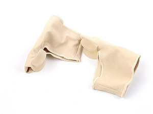Venta al por mayor SEBS Gel elástico plantillas ortopédicas Kit cuidado <span class=keywords><strong>de</strong></span> los pies Hallux Valgus <span class=keywords><strong>Separadores</strong></span> <span class=keywords><strong>de</strong></span> <span class=keywords><strong>dedos</strong></span> del pie Corrector ortopédico <span class=keywords><strong>de</strong></span> juanete - Product Image 4