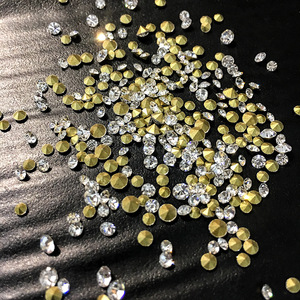 Parte superior brillante diamante <span class=keywords><strong>bruto</strong></span> paquete Base de oro de punto de cristal de a Color de cristal de diamantes de imitación para el bricolaje decoración de diamantes de imitación - Product Image 3