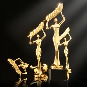 Splendente il premio del trofeo di cristallo di design artistico della statuetta dell'ebook per la bellezza