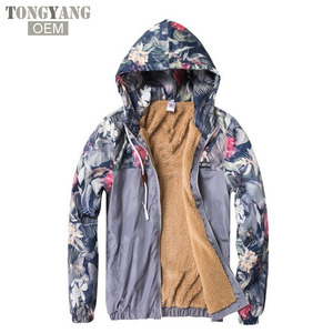 TONGYANG OEM Bomber floreale da uomo Hip Hop Slim Fit <span class=keywords><strong>fiori</strong></span> Bomber cappotto <span class=keywords><strong>giacca</strong></span> da uomo con cappuccio Plus Size - Product Image 6