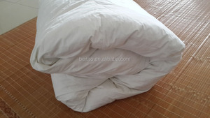 <span class=keywords><strong>Couette</strong></span> en <span class=keywords><strong>plume</strong></span> d'oie naturelle 150 gsm, modèle Uk, tog simple, pour l'été 4.5 - Product Image 2