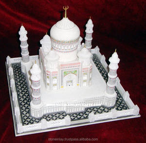 Excellente sculpture en marbre du Taj Mahal - Product Image 1
