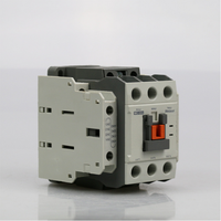 Contacteur auxiliaire à usage défini magnétique Telemecanique MC-32 32A 3 pôles bobine 220 Ac