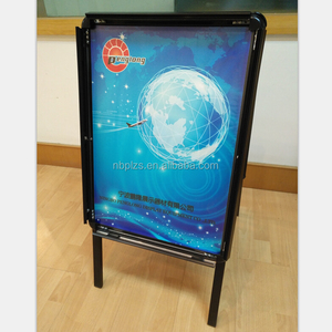 Đôi Bên Cửa Hàng quảng cáo đứng có thể gập lại bánh sandwich bảng hiệu một khung 20x30 inch nhôm <span class=keywords><strong>Snap</strong></span> <span class=keywords><strong>Shut</strong></span> đứng - Product Image 2