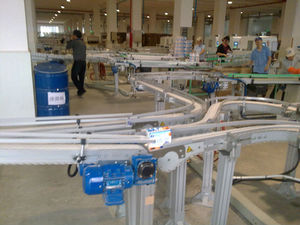 Içecek eğri slat bant konveyör - Product Image 6