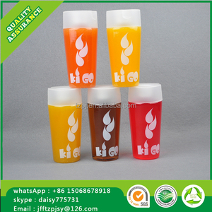 Qualité supérieure Étiquette Personnalisée Bouteille de <span class=keywords><strong>Vin</strong></span> <span class=keywords><strong>Carafe</strong></span> En Plastique Tasses Avec Couvercles - Product Image 5