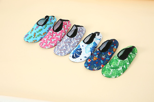 Fornitore fonte Neoprene <span class=keywords><strong>scarpe</strong></span> di <span class=keywords><strong>acqua</strong></span> <span class=keywords><strong>per</strong></span> bambini, a piedi, su <span class=keywords><strong>scarpe</strong></span> di <span class=keywords><strong>acqua</strong></span>, <span class=keywords><strong>scarpe</strong></span> <span class=keywords><strong>per</strong></span> <span class=keywords><strong>acqua</strong></span> - Product Image 4