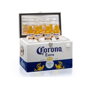 Grande Contenitore Refrigerante in Metallo per Birra Russa St Arnou Garnheath Legend of Kremlin - Product Image 5