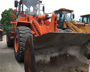 Usado DOOSAN DL503 cargadora de ruedas casi nueva. - Product Image 2