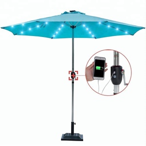 Sombrilla de <span class=keywords><strong>Patio</strong></span> de Aluminio de Lujo de 10 Pies con Energía Solar, 32 Luces LED, con Cargador USB para Teléfono, Acabado Anodizado - Product Image 1