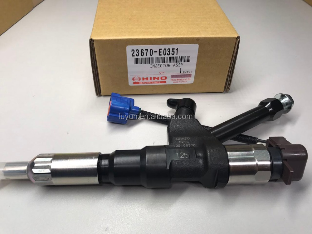 common rail injector 095000-5215 for HINO P11C 23670-E0351 SK450 095000-5212 095000-5214