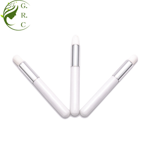 Customize <strong>Round</strong> Fluffy Hair Extension Eyelash <strong>Brush</strong> for Cleansing Lashes Treatments - Product Image 5