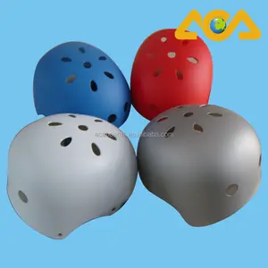 Nouveau modèle de <span class=keywords><strong>casque</strong></span> de <span class=keywords><strong>skateboard</strong></span> pour les sports nautiques - Product Image 1