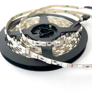 カット可能な音楽制御RGB色変更LEDストリップのみ6mm幅12v 5050300leds 16.4ft