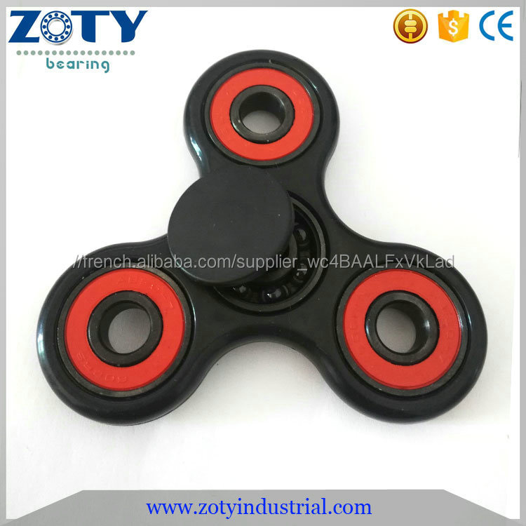 En stock Tri-Spinner Fidget Jouet En Plastique EDC S'agite Main Spinner