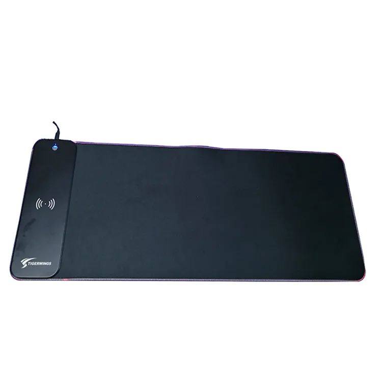 Трендовые товары 2022 Новые поступления Большой игровой коврик для мыши с сублимационной печатью под заказ большой коврик для мыши с беспроводным зарядным устройством Qi