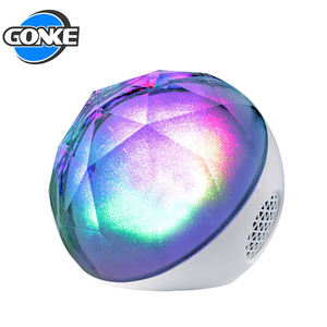 Professionnel lumières brillantes haut-parleur portable sans fil multicolore boule magique mini bluetooth haut-parleur - Product Image 4