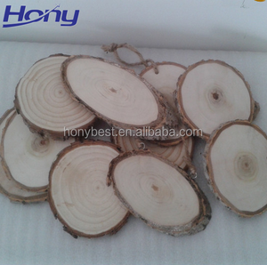 Adornos colgantes de rebanadas de madera Círculos de madera preperforados Rebanadas de troncos redondos con discos de rodajas de árbol de corteza para pirograbado grabado con láser - Product Image 4