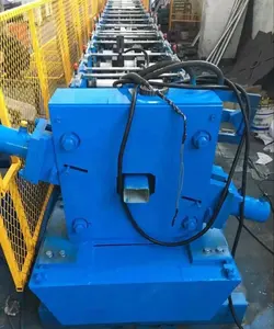 स्वचालित दौर Downpipe रोल बनाने की मशीन Downpipe Curving मशीन